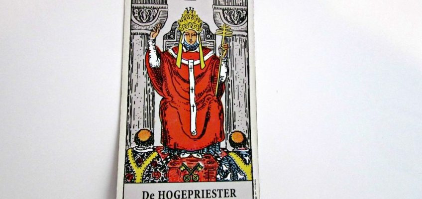 Foto van Arcanakaart hogepriester